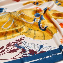 Pattern design for Cortefiel / Tendam / with woman team. Design, Traditional illustration, Pattern Design, Printing, Textile Printing, Textile Design, Watercolor Painting, Gouache Painting, and Fashion Design project by Isabel Camarasa - 06.22.2022