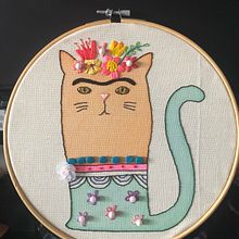 Gatos. Embroider, and Photograph project by Catarina - 06.23.2022