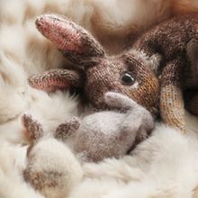 My latest knitted creatures. Arts, Crafts, Creativit, 3D Character Design, Fiber Arts, Art To, s, Amigurumi, Knitting, and Textile Design project by Claire Garland - 05.04.2022
