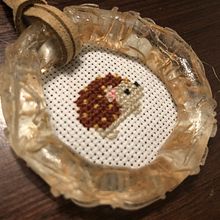 Mi proyecto del curso: Bordado stumpwork: crea adornos en 3D. Un proyecto de Diseño de jo, as, Bordado y Diseño textil de Fernanda Garllanos - 01.07.2022