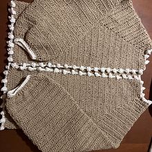 Mi proyecto del curso:  Top-down: prendas a crochet de una sola pieza. Fashion Design, Fiber Arts, DIY, Crochet, and Textile Design project by taty_araya - 07.01.2022
