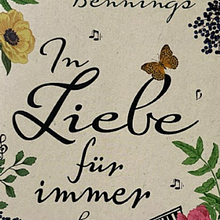 In Liebe, für immer - ein Roman über fünf Jahrzehnte. Creative Writing, Stor, telling, Fiction Writing, Creativit, Creative Consulting, and Content Writing project by Claudia Wuttke - 07.04.2022