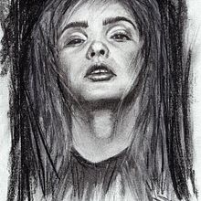 My project for course: Artistic Charcoal Portraiture: Creating Atmosphere. Un proyecto de Ilustración tradicional, Bellas Artes, Dibujo, Dibujo de Retrato, Dibujo realista, Dibujo artístico y Artesanía de Michéle Heiligenberg-Pieterse - 05.08.2021