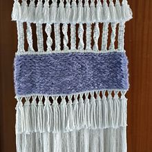 Mi proyecto del curso: Introducción al macramé: creación de un tapiz decorativo. Accessor, Design, Arts, Crafts, Interior Design, Decoration, Fiber Arts, Macramé, Textile Design, Fine Arts, Interior Architecture, L, scape Architecture, and Spatial Design project by Amilcar Vicente Blanco Vargas - 07.07.2022