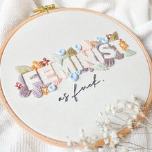 Feminist as fck. Un projet de Broderie de Theresa Wensing - 08.07.2022
