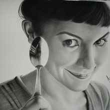 Il mio progetto del corso: Ritratto realistico con matite di grafite. Projekt z dziedziny Trad, c, jna ilustracja,  Sztuki piękne, Sketching, R, sunek ołówkiem,  R, sunek, Portret, R, sunek realist, czn,  R, sunek art, st, czn, R i sunek anatomiczn użytkownika Antonella - 25.05.2022