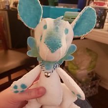 Plush Art Toys. To, Design, Arts, Crafts, and Sewing project by Eris Kavanagh - 07.09.2022