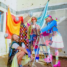 CASSIE'S SHOP PROM. Photograph, Fashion Photograph, Product Photograph, and Set Design project by Caroline Herring - 01.30.2022