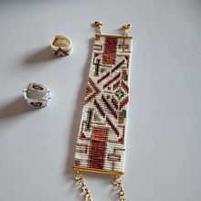 Meu projeto do curso: Design de bijuteria: crie patterns elegantes com miçangas. Accessor, Design, Arts, Crafts, Jewelr, Design, and Fiber Arts project by Cesaria Pinto Rodrigues - 07.12.2022