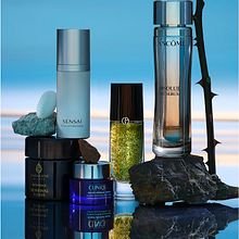 Editoriale Beauty per VOGUE ITALIA. Photograph project by MASSIMO BIANCHI - 07.15.2022