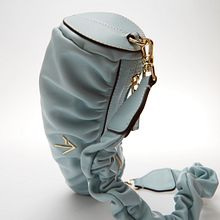 ACCESSORIES STILL LIFE. Photograph, Product Photograph, and Studio Photograph project by MASSIMO BIANCHI - 07.15.2022