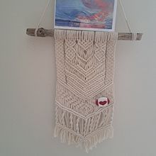 Small wall hanging macramé Ein Projekt aus dem Bereich Makramee, H, werk und Dekoration von Innenräumen von Maryka Alfonso - 15.07.2022