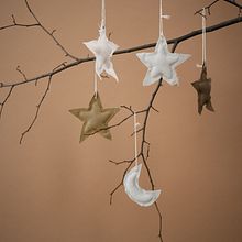 A Bunny and a Shooting Star. Creative Writing, Creativit, Stor, telling, and Writing project by Bunny Jack - 07.22.2022