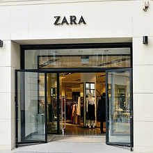 Mi proyecto del curso: Estrategia de comunicación para marcas ZARA. Social Media, Digital Marketing, Mobile Marketing, Facebook Marketing, Communication, Instagram Marketing, and Growth Marketing project by Lucero Arteaga - 07.22.2022