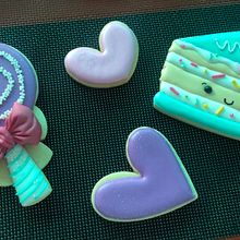 Mi proyecto del curso: Decoración de galletas con royal icing para principiantes. Un progetto di Design e DIY di Are Nava - 26.07.2022