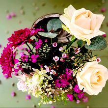 My project for course: Floral Arrangement Design with Seasonal Blooms. Projekt z dziedziny Projektowanie wnętrz, Architektura krajobrazu,  Dekoracja wnętrz, DIY, Kompoz i cje kwiatowe i botaniczne użytkownika hs_dejager - 29.07.2022