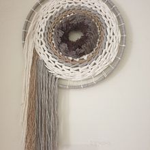 Mi proyecto del curso: Tejido en telar circular. Un projet de Création d'accessoires, Décoration, Art textile, Tissage , et Design textile de Mari Carmen Alfaro Alfaro - 30.07.2022