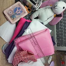 Mi proyecto del curso: Confección de ropa miniatura. Een project van Speelgoedontwerp, Naaiwerk, DIY y Textielontwerp van Laura Vanessa Vélez Chocontá - 03.08.2022