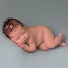 My project for course: Newborn Photography 101: Capture Their First Moments. Projekt z dziedziny Fotografia portretowa, Fotografia c, frowa, Fotografia art, st i czna użytkownika Olga Tasheva - 31.07.2022