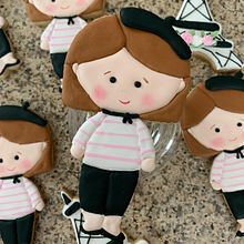 Mi proyecto del curso: Decoración de galletas con royal icing para principiantes. Un proyecto de Diseño y DIY de gabicampuzano - 07.08.2022