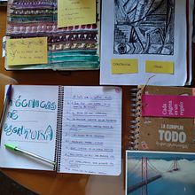 Mi proyecto ha sido escribir un pequeño relato a partir de las técnicas expuestas en clase por la profeson. Writing, Creativit, Stor, telling, Narrative, and Creative Writing project by Marta Carramolino Valle - 08.08.2022