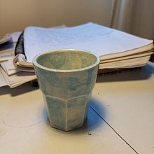 Mi proyecto del curso: Esmaltado en cerámica para principiantes. Un progetto di Artigianato, Belle arti e Ceramica di Julia Codina - 08.08.2022