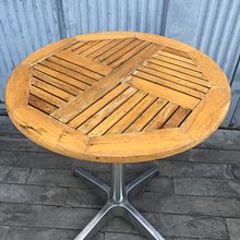 Mi proyecto del curso: Iniciación a la chalk paint. Projekt z dziedziny Craft, Projektowanie i w, rób mebli, Projektowanie wnętrz,  Malarstwo, DIY, Upc, cling, Malarstwo dekorac, jne, Renowacja, upc i cling mebli użytkownika conniefernandez_71 - 08.08.2022