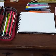 Meu projeto do curso: Criação de personagens a partir de desenhos de observação. Traditional illustration, Character Design, Drawing, and Sketchbook project by Clara M. Santos de Lacerda - 08.09.2022