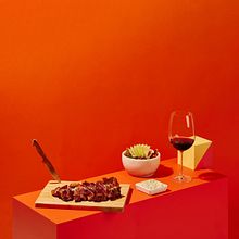 VidalOrga & AyAyAy Studio - Vintner Wines (Uk). Photograph project by Jorge Vidal Orga - 08.12.2022