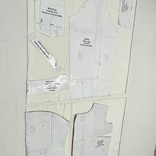 Meu projeto do curso: Corte e costura: faça sua própria camisa. Fashion Design, Sewing, and DIY project by Keila Ferreira Gherardi - 10.10.2022