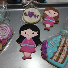 Mi proyecto del curso: Decoración de galletas con royal icing para principiantes. Design, and DIY project by Anna Lau Rendón - 08.15.2022