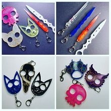 Mi proyecto del curso: Diseño de joyería en resina. Un proyecto de Diseño de complementos, Artesanía, Diseño de jo, as y DIY de Karla Romero - 15.08.2022