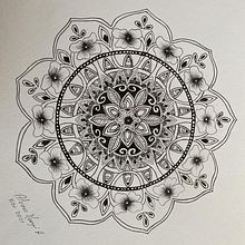 Mi proyecto del curso: El arte de dibujar mandalas: crea patrones geométricos. Projekt z dziedziny  R, sunek,  R, sunek atramentem i Malowanie akwarelą użytkownika alvaromonguia - 15.08.2022