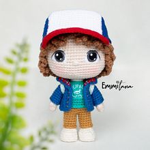 Dustin. Un progetto di Design, Amigurumi e Maglia di EmmiLana - 16.08.2022
