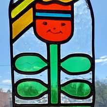 Mi proyecto del curso: Arte vitral: explora la técnica del plomo. Un proyecto de Diseño de complementos, Artesanía, Decoración de interiores y DIY de monugrafer - 17.08.2022