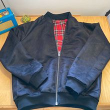 My project for course: Make and Customize Your First Bomber Jacket. Fashion Design, Sewing, Patternmaking, and Dressmaking project by Gavin King - 08.21.2022