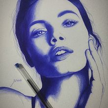 Mi proyecto del curso: Retrato realista con bolígrafo. Een project van Traditionele illustratie,  Tekening,  Portrettekening, Realistische tekening y  Artistieke tekening van Juan Acosta - 15.08.2022