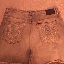 Mi proyecto del curso: Bordado: reparación de prendas. Un proyecto de Bordado, Costura, DIY, Upc, cling y Diseño textil de Carmen Lobato Martin - 27.08.2022