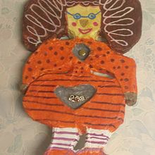 Mon projet du cours : Papier mâché pour débutants : sculptez un personnage coloré. Character Design, To, Design, Art To, and s project by Françoise LORISSON - 08.27.2022
