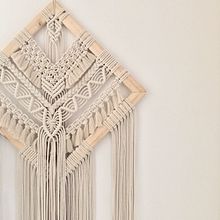 Mi proyecto del curso: Introducción al tapiz de macramé. Projekt z dziedziny Projektowanie dodatków, Craft,  Tkactwo, Makrama, Wzornictwo tekst i liów użytkownika sanchezmesina - 29.08.2022