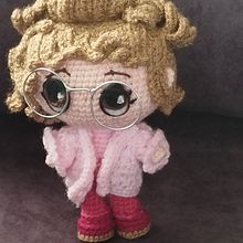 Mi proyecto del curso: Amigurumis: personas tejidas a crochet. Arts, Crafts, To, Design, Fiber Arts, Crochet, Amigurumi, and Textile Design project by María Ángela Inochea Terán - 08.31.2022