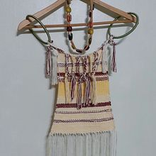 Meu projeto do curso: Tapeçaria com tear de pente liço. Arts, Crafts, Decoration, Fiber Arts, Weaving, and Textile Design project by jsopra - 09.08.2022