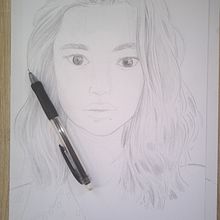 Mon projet du cours : Carnet de portraits : explorez le visage humain. Sketching, Drawing, Portrait Drawing, Artistic Drawing, and Sketchbook project by Damien Alle - 10.29.2022
