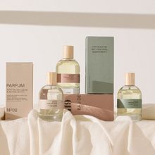  Eau de Parfum G19. Packaging, Graphic Design, Br, ing & Identit project by Isabel Gil Loef - 03.04.2021