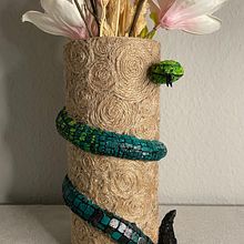 My project for course: Introduction to Mosaic Artwork. Arts, Crafts, Furniture Design, Making, Decoration, Ceramics, DIY & Interior Design project by vanjavrandecic - 09.13.2022