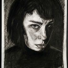 Dibujos de retratos artísticos. Un progetto di Illustrazione tradizionale, Belle arti, Bozzetti, Disegno a matita, Disegno, Disegno di ritratti, Disegno realistico, Disegno artistico e Disegno anatomico di Diego Maenza - 19.09.2022