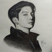 Retrato realista de Jungkook con lápiz de grafito. Traditional illustration, Fine Arts, Sketching, Pencil Drawing, Drawing, Portrait Drawing, Realistic Drawing, Artistic Drawing, and Figure Drawing project by Jessica Vazquez - 09.19.2022