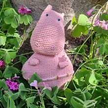 Mi proyecto del curso: Amigurumis: diseña y crea personajes en 2D. Un proyecto de Diseño de complementos, Artesanía, Tejido, Crochet y Diseño textil de Barbara Rios Kramm - 21.09.2022
