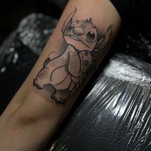 Mein Abschlussprojekt für den Kurs: Tätowiertechniken: Schattierung mit Peppershade. Un progetto di Illustrazione tradizionale e Design di tatuaggi di karoy_666 - 21.09.2022