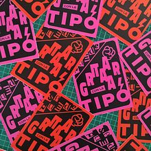 Postales para workshop - Se puede gritar con la tipo. Design, Traditional illustration, Graphic Design, and Lettering project by Ana Asuncion - 06.15.2022